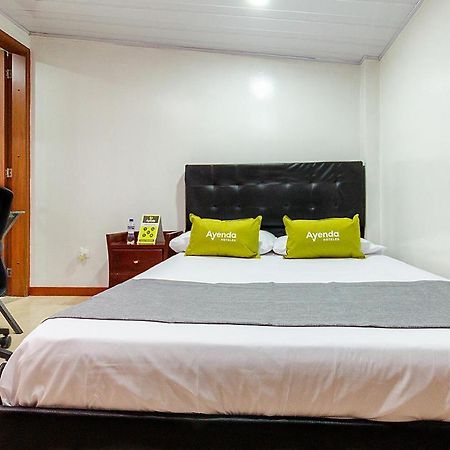 Hotel Ayenda Casa Howard 1092 Bogota Bagian luar foto