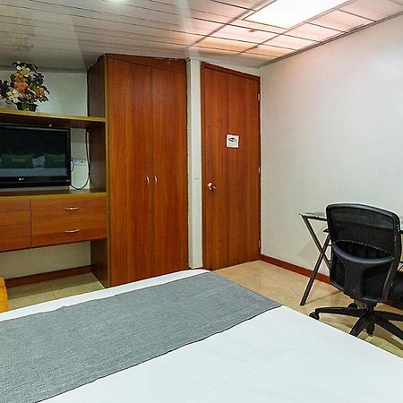 Hotel Ayenda Casa Howard 1092 Bogota Bagian luar foto