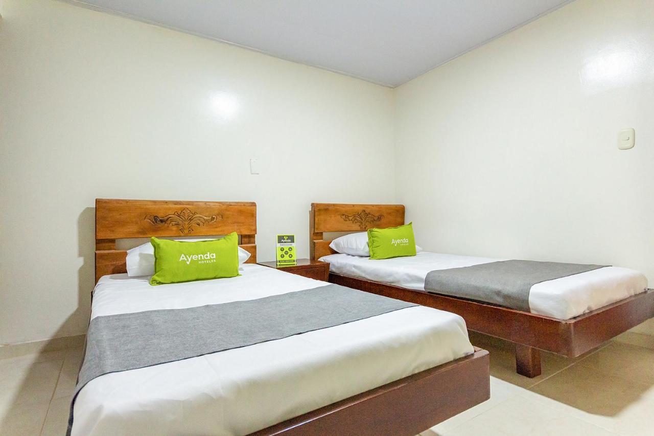 Hotel Ayenda Casa Howard 1092 Bogota Bagian luar foto