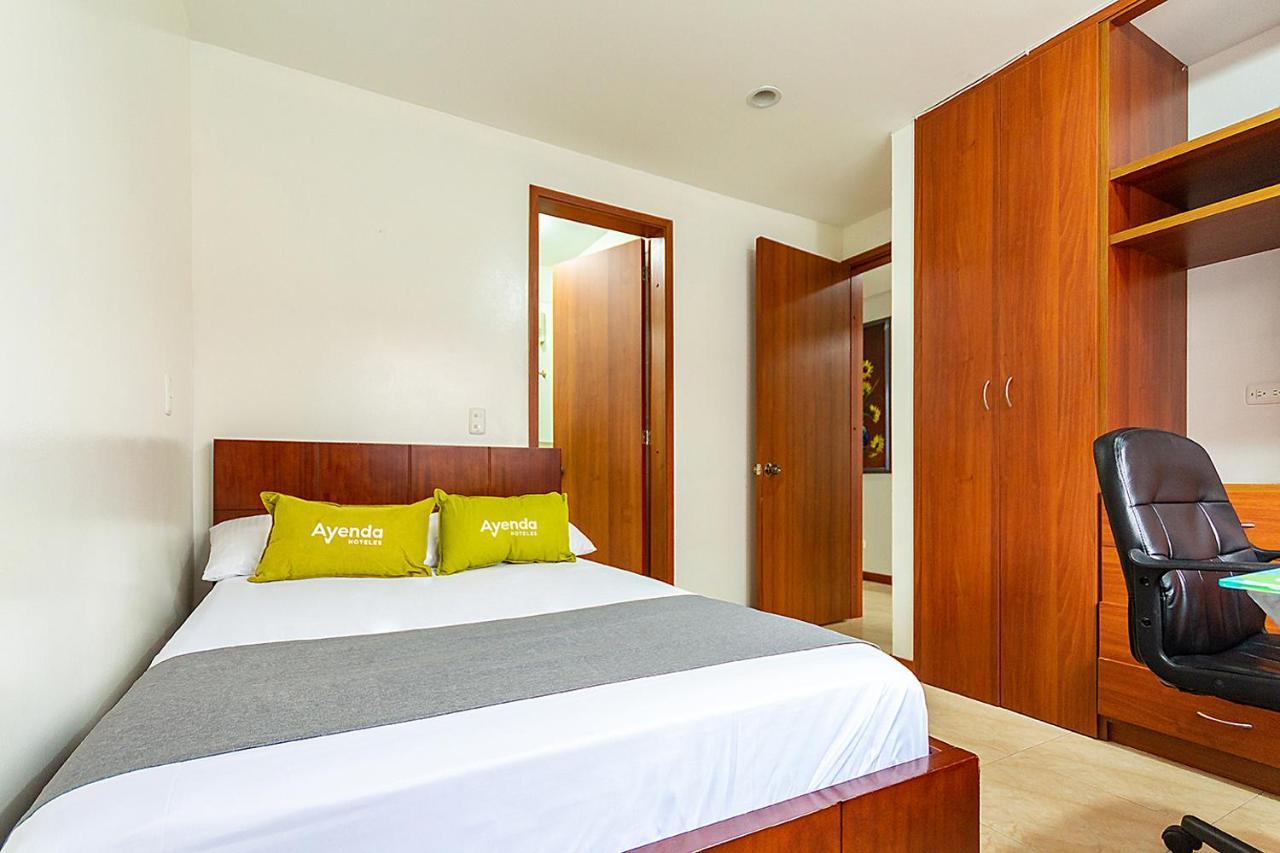 Hotel Ayenda Casa Howard 1092 Bogota Bagian luar foto