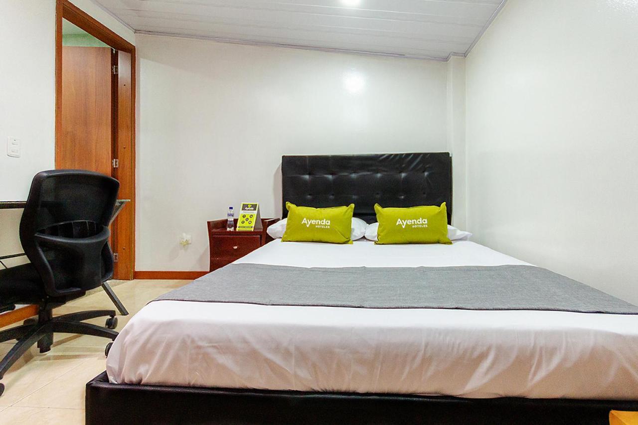 Hotel Ayenda Casa Howard 1092 Bogota Bagian luar foto