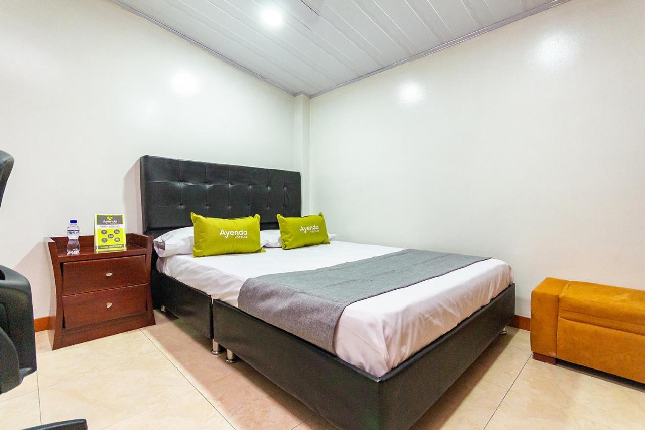 Hotel Ayenda Casa Howard 1092 Bogota Bagian luar foto