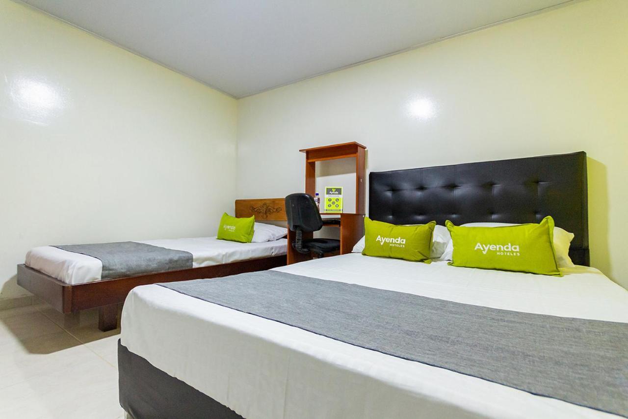Hotel Ayenda Casa Howard 1092 Bogota Bagian luar foto