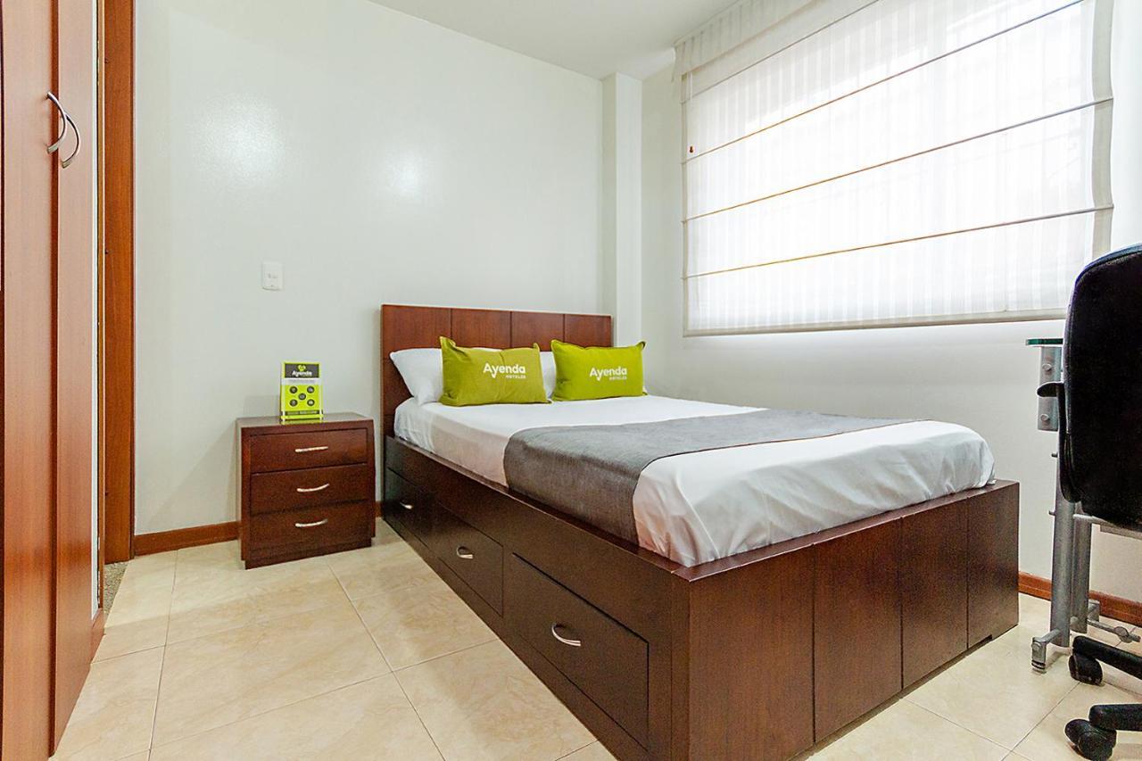 Hotel Ayenda Casa Howard 1092 Bogota Bagian luar foto